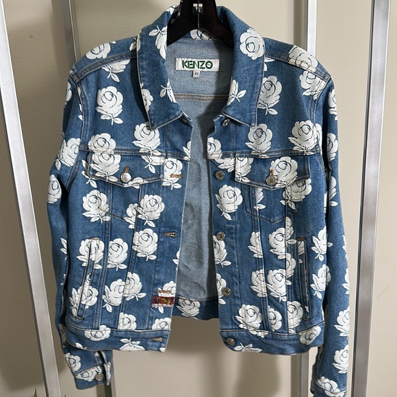 Kenzo
Kenzo Rose Print Denim Jacket - Picture 3 of 4